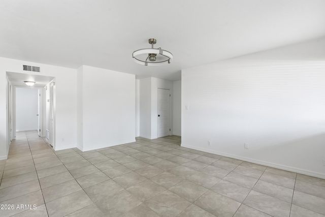 5525 E Thomas Road Unit G7, Phoenix, AZ 85018