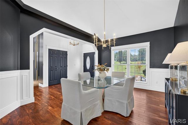 512 Meadowfield Lane, Wentzville, MO 63385