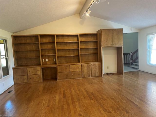 1717 Wallburg High Point Road, High Point, NC 27265