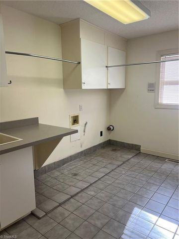 1717 Wallburg High Point Road, High Point, NC 27265