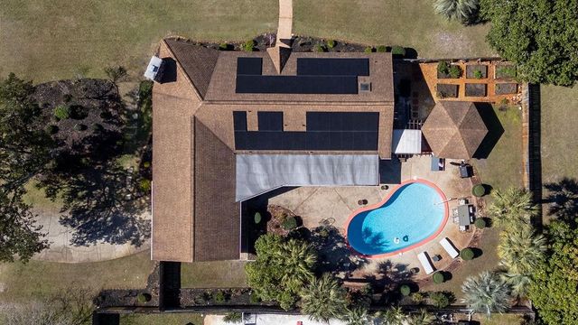 54 E Country Club Drive, Destin, FL 32541