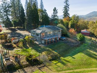 411 Nw WOODLAND Dr, Winston, OR 97496
