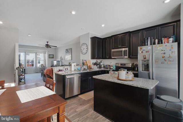 535 VIEW POINT WAY, Fredericksburg, VA 22405