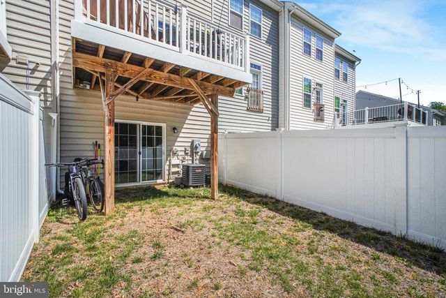 535 VIEW POINT WAY, Fredericksburg, VA 22405