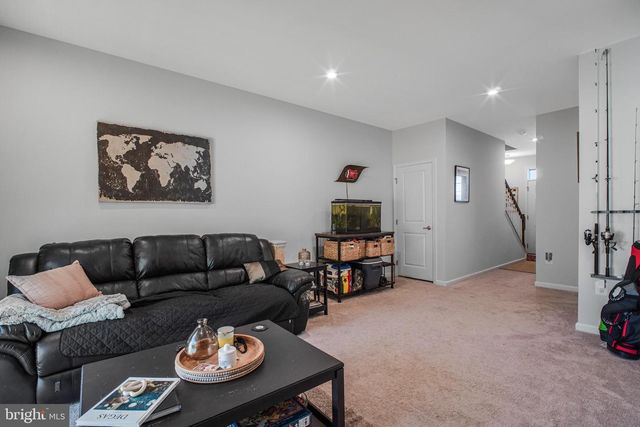 535 VIEW POINT WAY, Fredericksburg, VA 22405