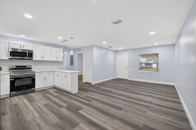 4928 SHETLAND AVENUE, Tampa, FL 33615