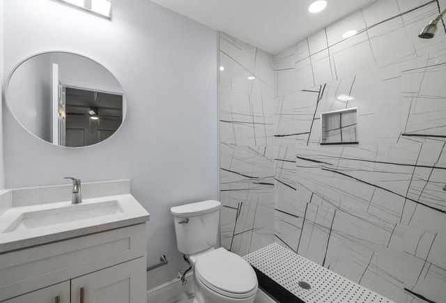 4928 SHETLAND AVENUE, Tampa, FL 33615