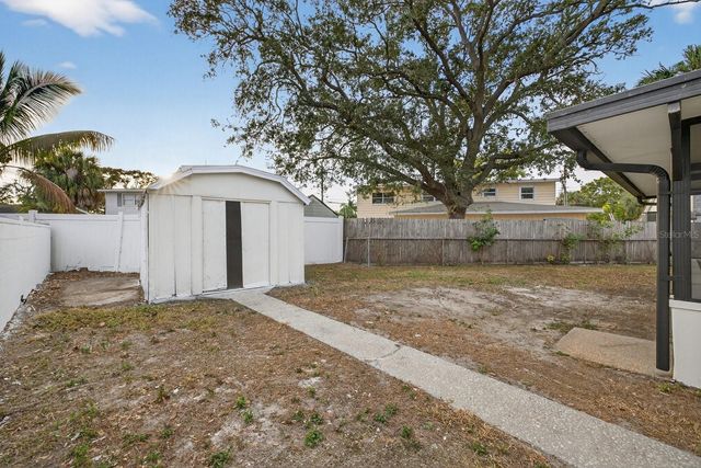 4928 SHETLAND AVENUE, Tampa, FL 33615