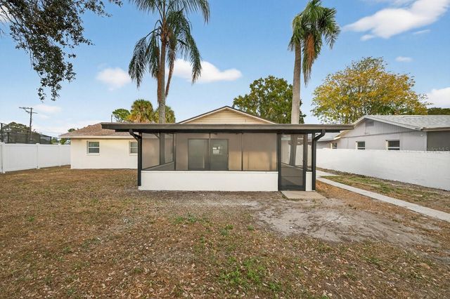 4928 SHETLAND AVENUE, Tampa, FL 33615