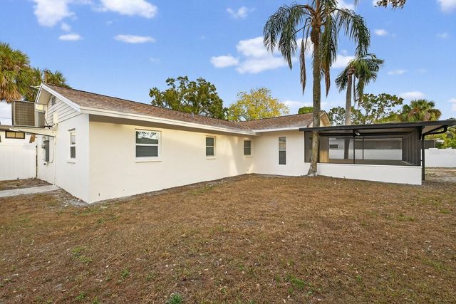 4928 SHETLAND AVENUE, Tampa, FL 33615