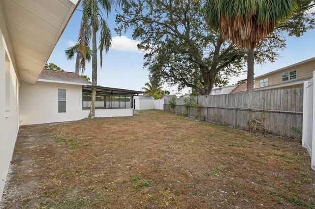 4928 SHETLAND AVENUE, Tampa, FL 33615