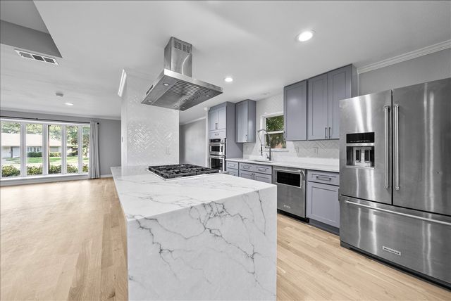 12408 Cedar Bend Drive, Dallas, TX 75244