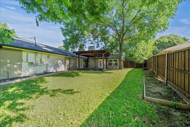 12408 Cedar Bend Drive, Dallas, TX 75244