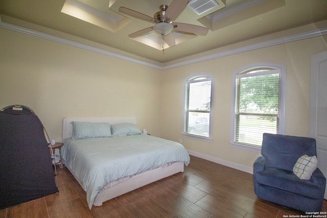 104 S Elise, La Vernia, TX 78121