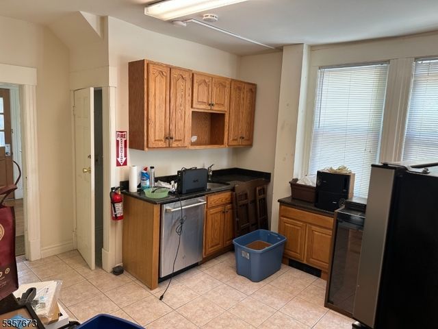 12 Peapack Rd, Far Hills Boro, NJ 07931