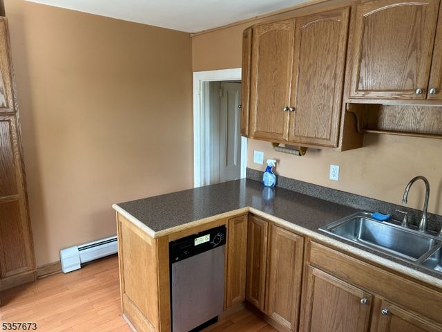 12 Peapack Rd, Far Hills Boro, NJ 07931