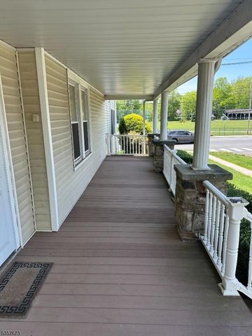 12 Peapack Rd, Far Hills Boro, NJ 07931