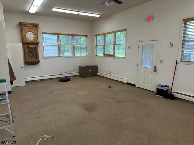 12 Peapack Rd, Far Hills Boro, NJ 07931