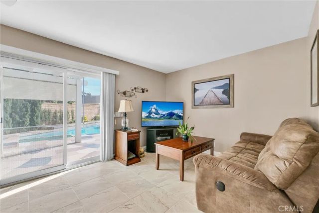 5816 E Paseo Balboa, Anaheim, CA 92807