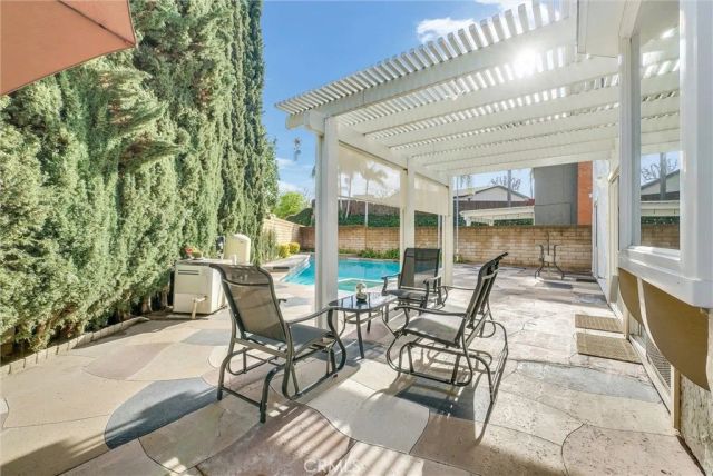 5816 E Paseo Balboa, Anaheim, CA 92807