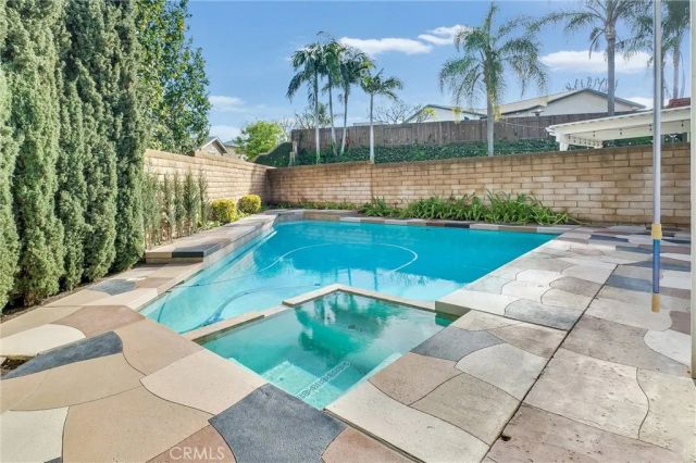 5816 E Paseo Balboa, Anaheim, CA 92807