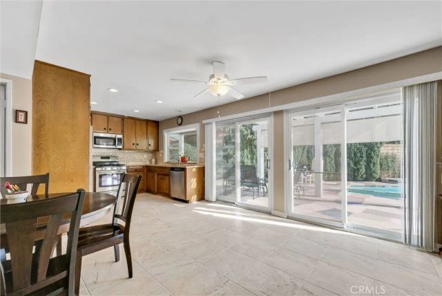 5816 E Paseo Balboa, Anaheim, CA 92807