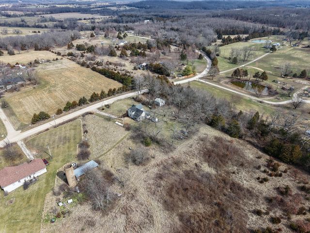 354 Grier Branch Road, Strafford, MO 65757