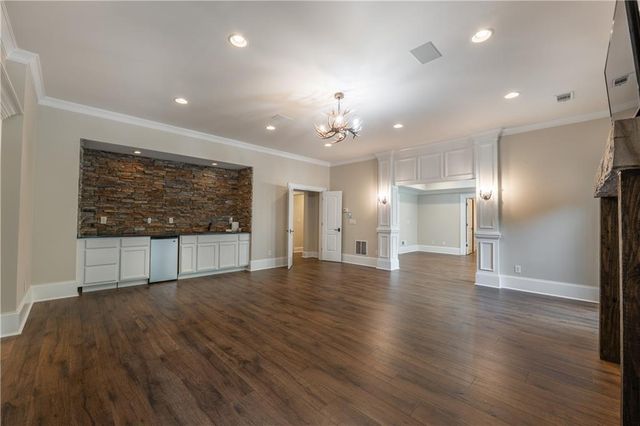 6110 Carington Way, Cumming, GA 30040