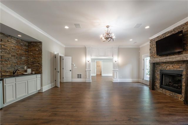 6110 Carington Way, Cumming, GA 30040