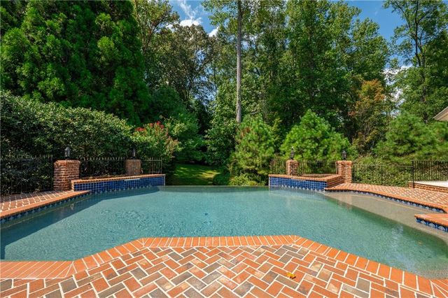 6110 Carington Way, Cumming, GA 30040
