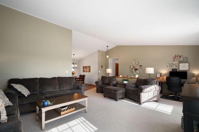 2308 Linda COURT, Waukesha, WI 53188