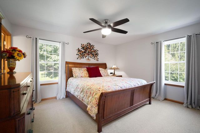 2308 Linda COURT, Waukesha, WI 53188
