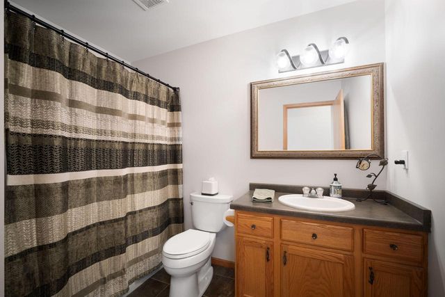 2308 Linda COURT, Waukesha, WI 53188