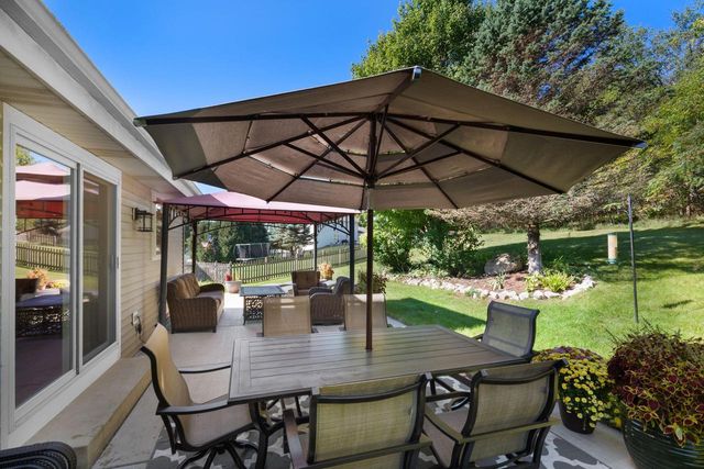 2308 Linda COURT, Waukesha, WI 53188