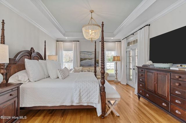 100 King Arthur Drive, Wilmington, NC 28403