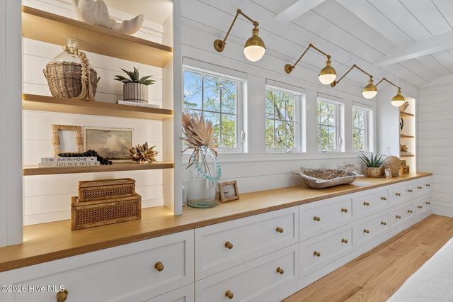 100 King Arthur Drive, Wilmington, NC 28403