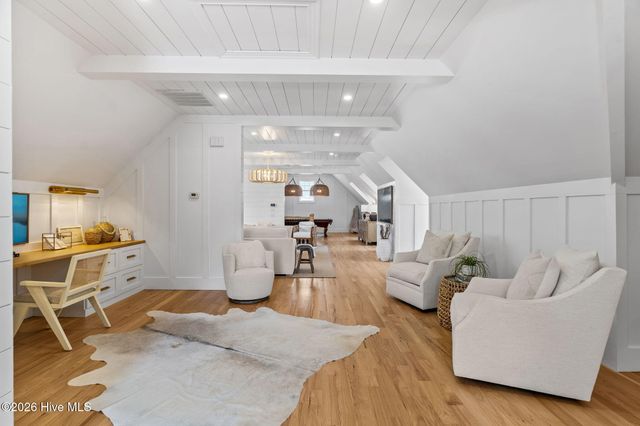 100 King Arthur Drive, Wilmington, NC 28403