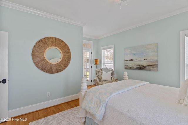 100 King Arthur Drive, Wilmington, NC 28403