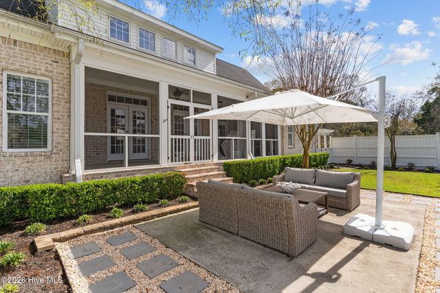 100 King Arthur Drive, Wilmington, NC 28403