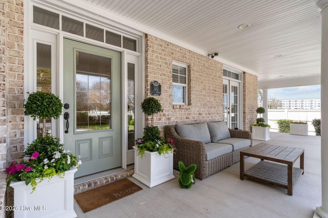 100 King Arthur Drive, Wilmington, NC 28403