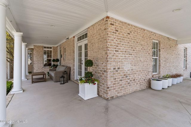 100 King Arthur Drive, Wilmington, NC 28403