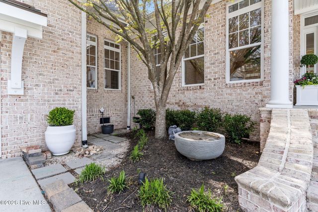 100 King Arthur Drive, Wilmington, NC 28403