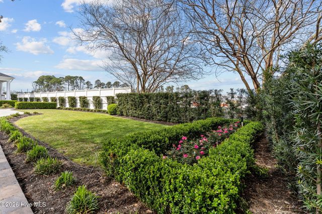 100 King Arthur Drive, Wilmington, NC 28403