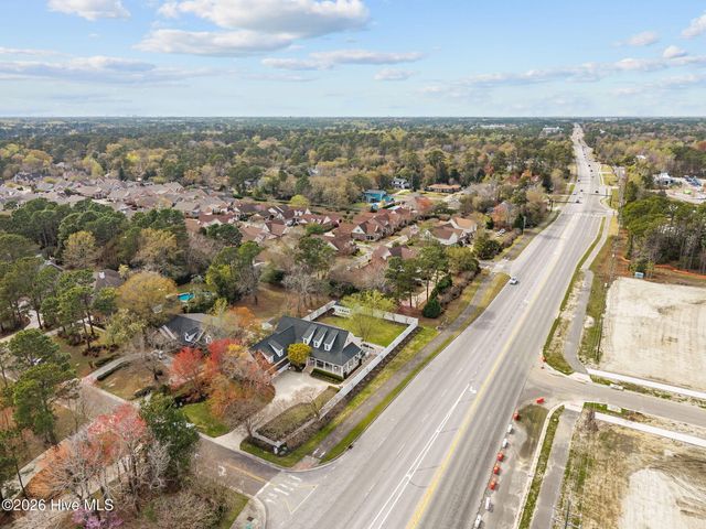 100 King Arthur Drive, Wilmington, NC 28403