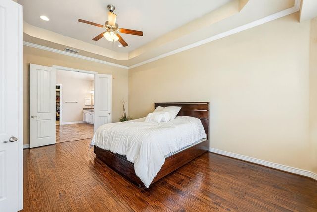 213 Lake Como DR, Lakeway, TX 78734