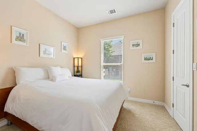 213 Lake Como DR, Lakeway, TX 78734
