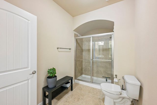 213 Lake Como DR, Lakeway, TX 78734