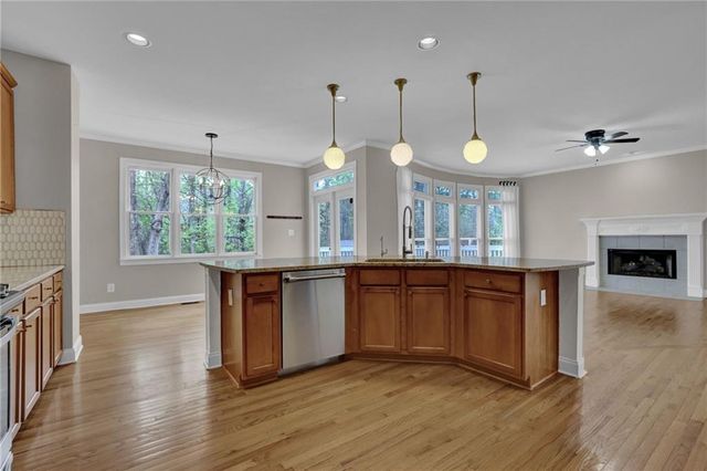 605 Southfield Place, Milton, GA 30004