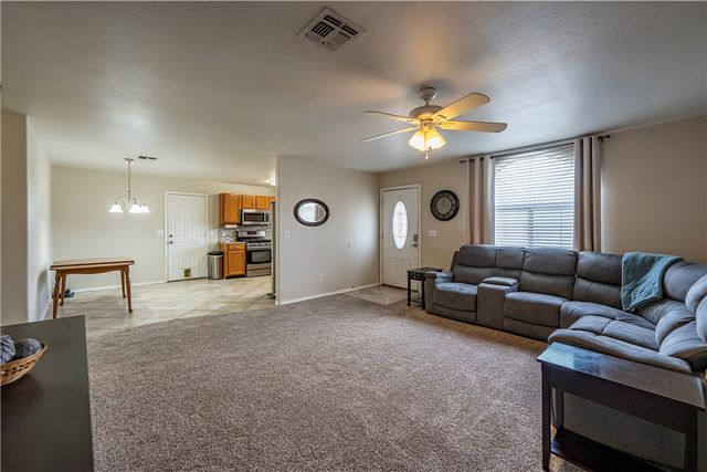 2724 Chambers Avenue, Kingman, AZ 86401