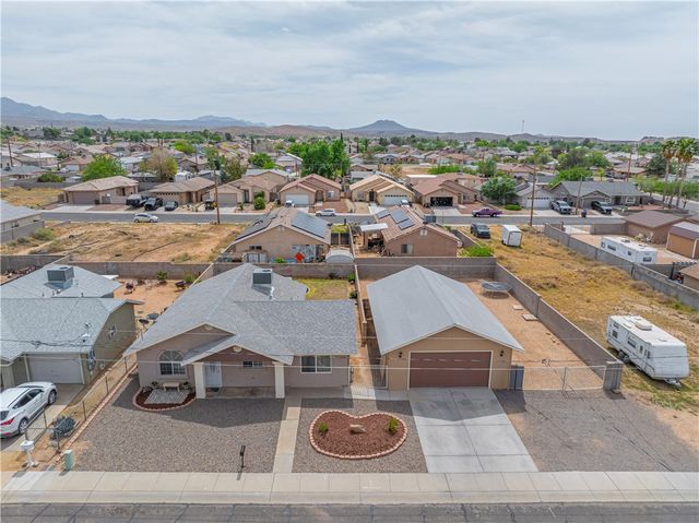 2724 Chambers Avenue, Kingman, AZ 86401